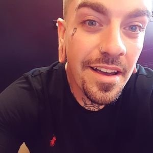 Meet your Posher, Ray